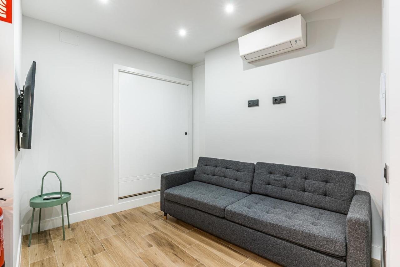 Vr Latina Apartments Madrid Exterior foto