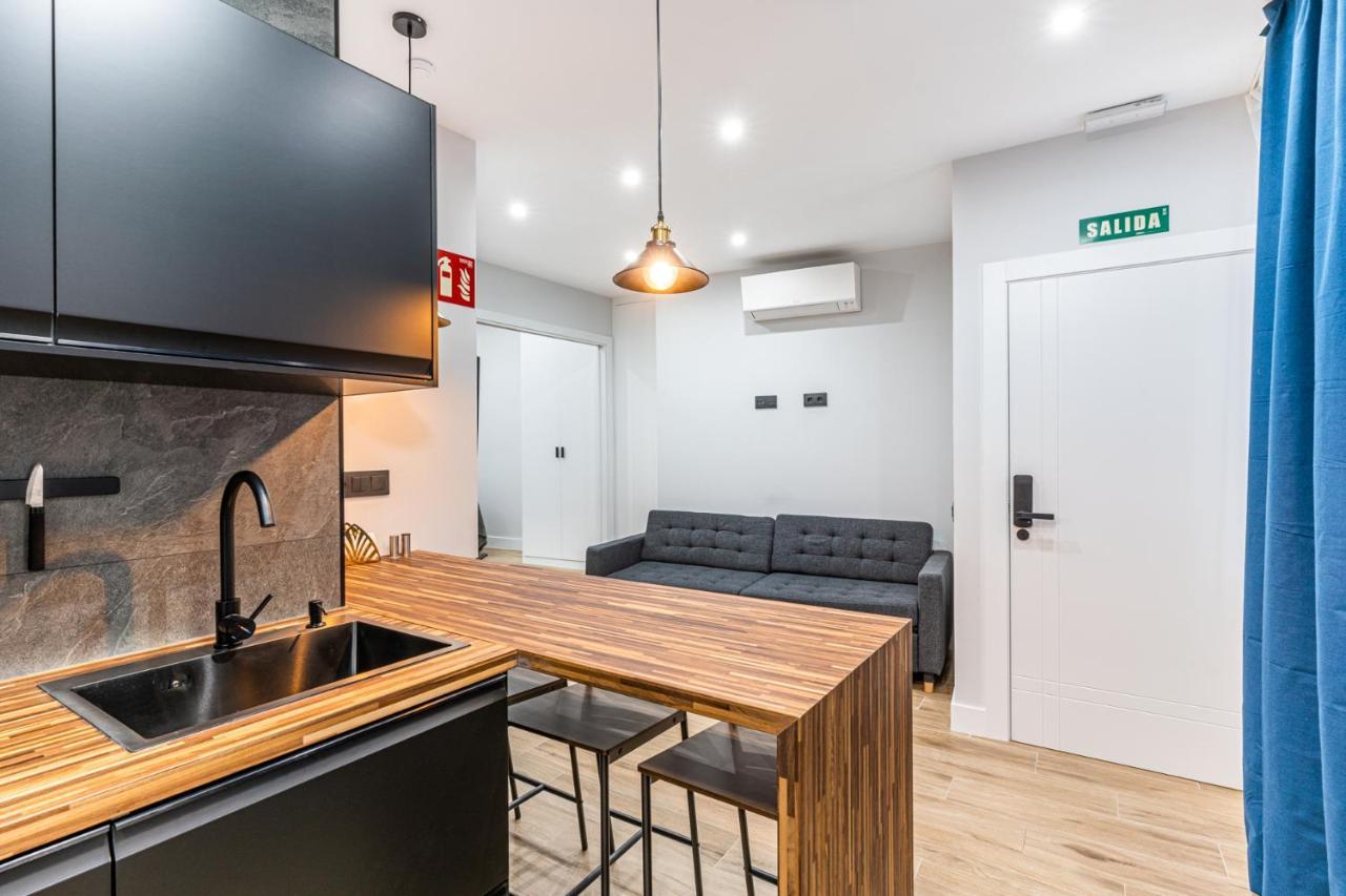 Vr Latina Apartments Madrid Exterior foto