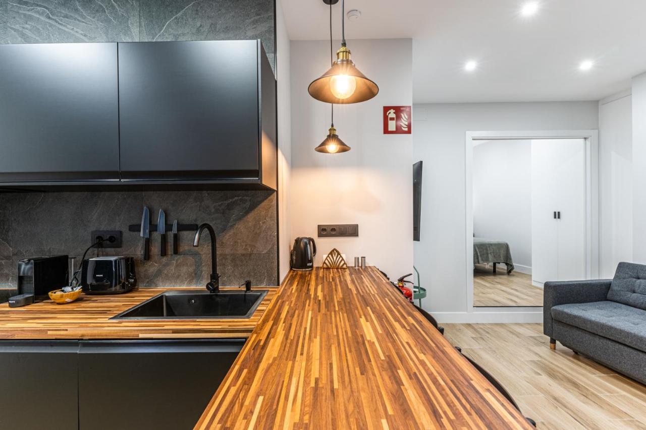 Vr Latina Apartments Madrid Exterior foto